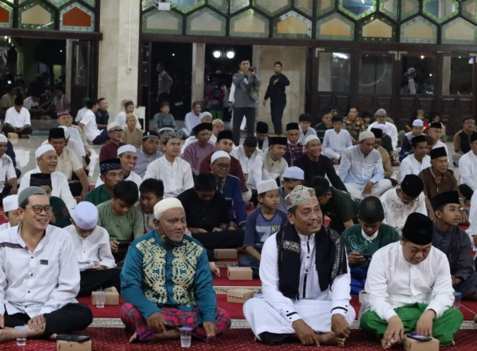 Malam Penuh Berkah , Kabag Kesra Kukar Ajak Warga Taddabur Al - Qur'an